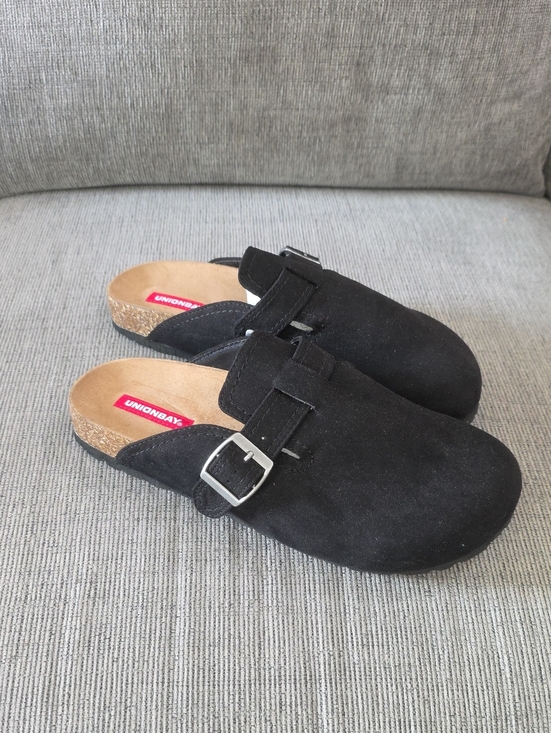 UNIONBAY Shoes - UNIONBAY Womens Black Suede Sawyer Slip-On Clogs With Silver Buckle, New, 8.5.